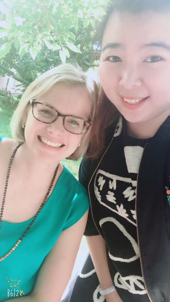 我现在每天都很充实 我很喜欢这所学校 它让我感到很温暖 Miura Languages International