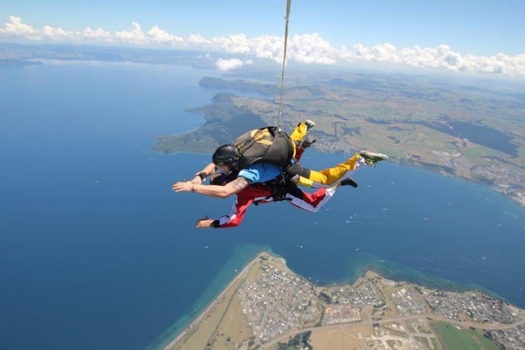 Saltar de paraquedas en Nueva Zelanda